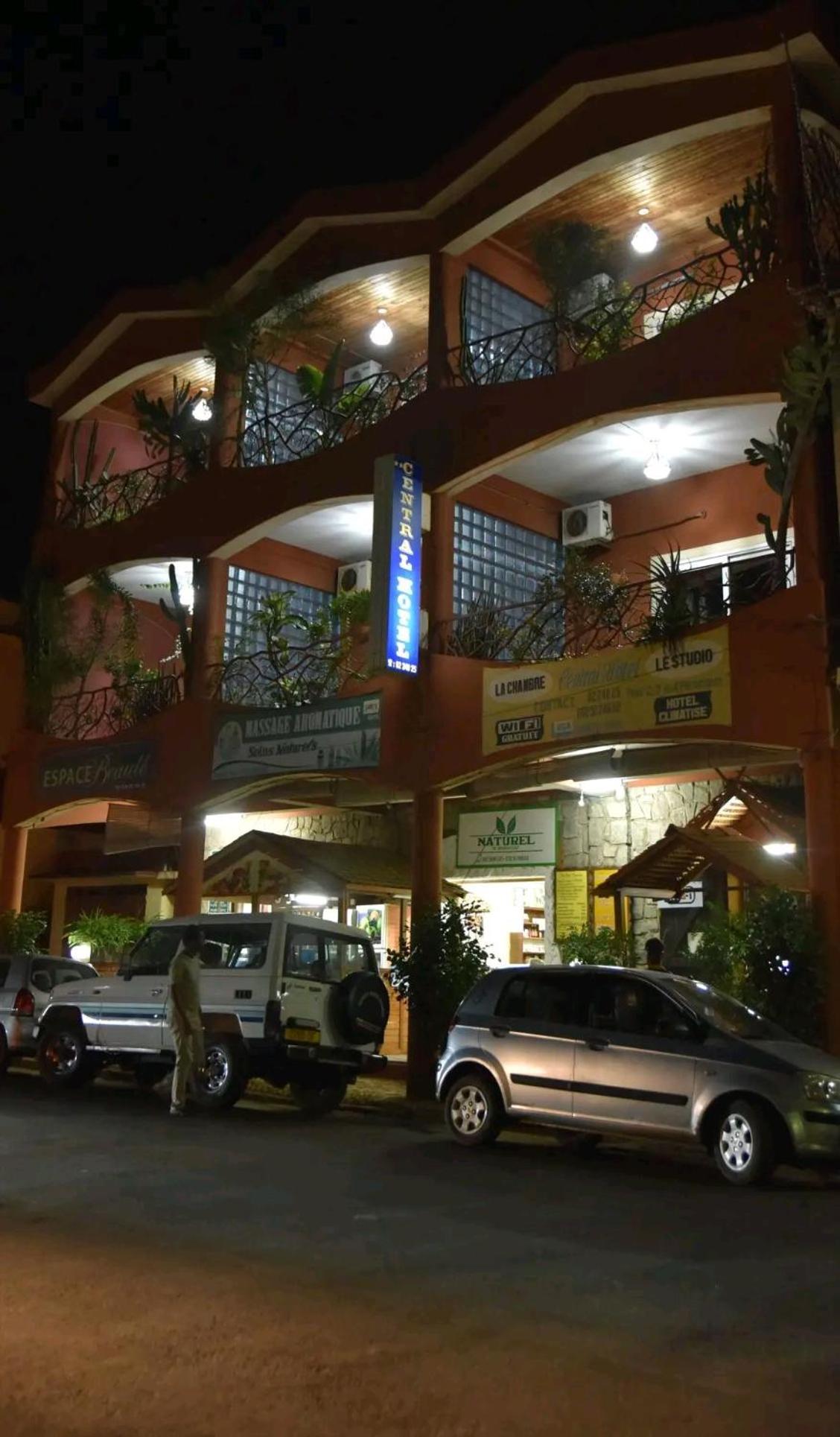Antsiranana Central Hotel מראה חיצוני תמונה